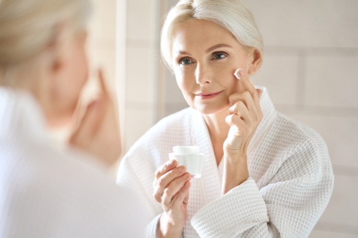 Skincare Savvy: The Best Anti-Aging Products for Radiant Skin