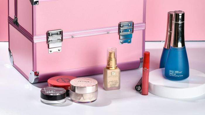 Mastering Makeup: Essential Products for a Flawless Look